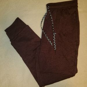 Mens medium American eagle active flex joggers.
